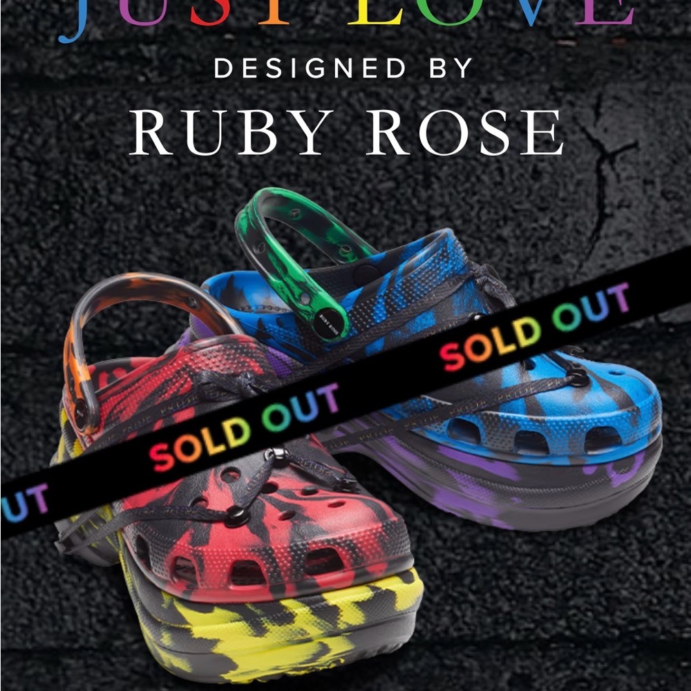 Crocs Classic Bae Clog
Ruby Rose Just Love (Women's) rainbow